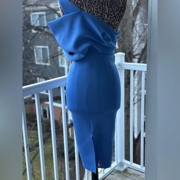 ASOS One-Shoulder Blue Draped Dress - Picture 6 of 10